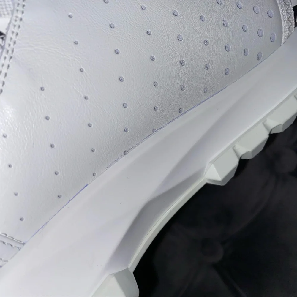 New Size 44 Givenchy White Black Logo Sneakers - Picture 7 of 7